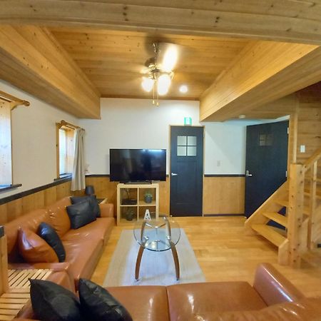 Hakuba Powder Cottage Екстериор снимка